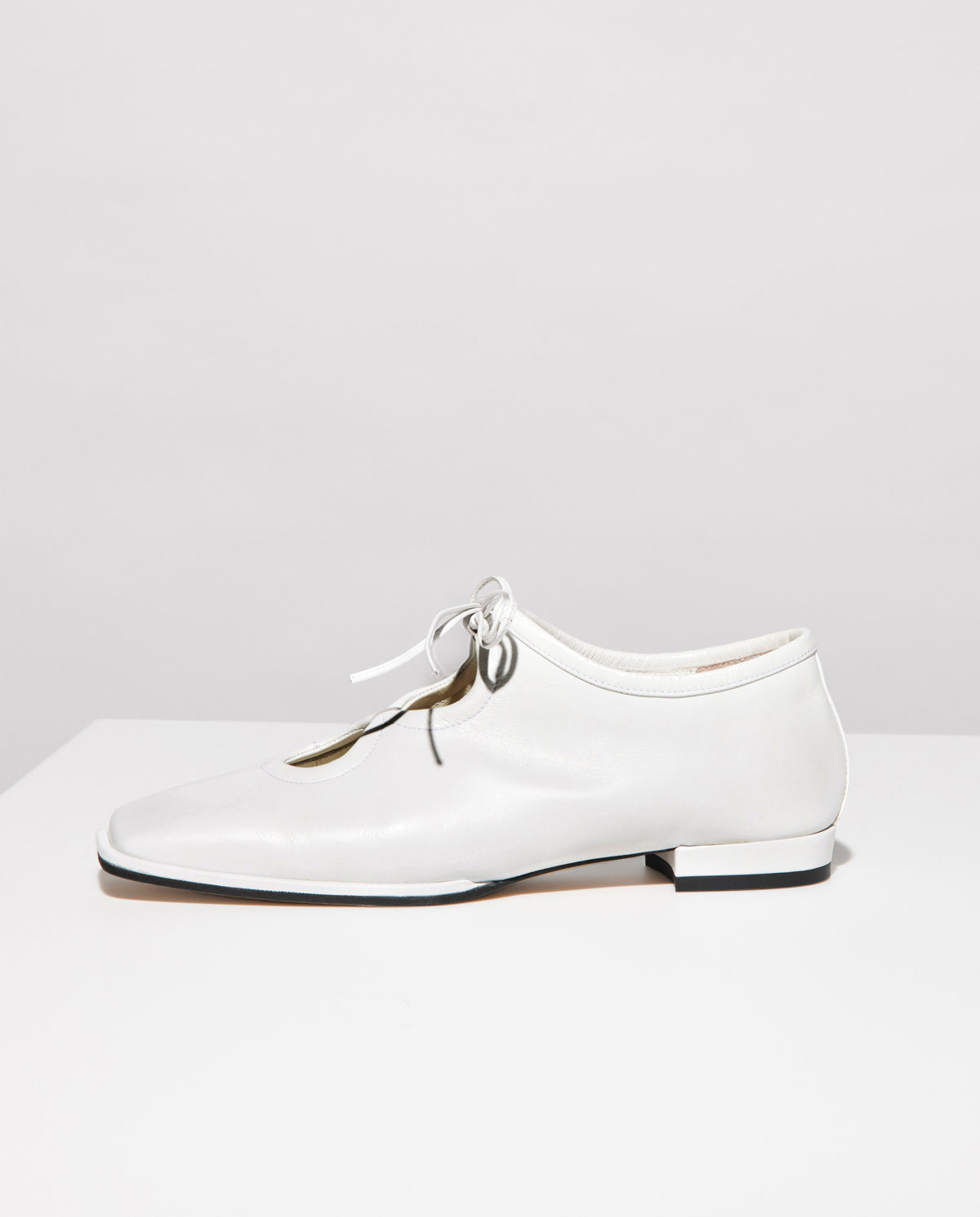 EIGHT【WHITE】