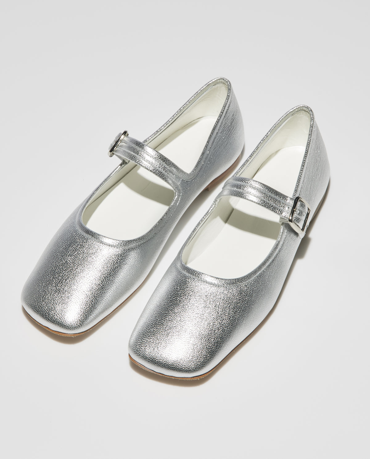 MARY J.【SILVER】- 35.5 AS IS