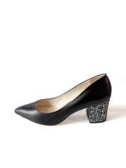 SAMPLE 15 - size 38.5