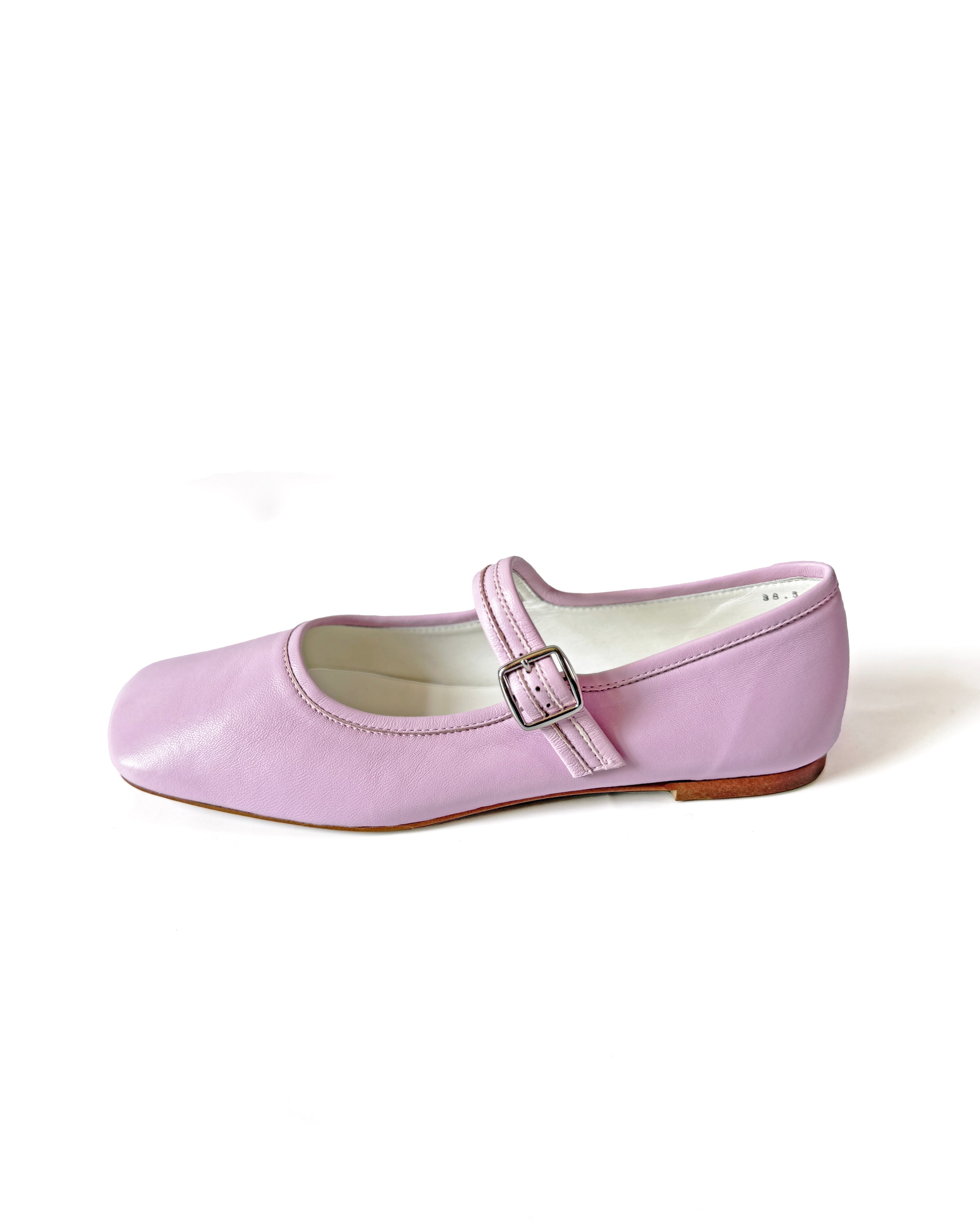 SAMPLE 23 - size 36.5