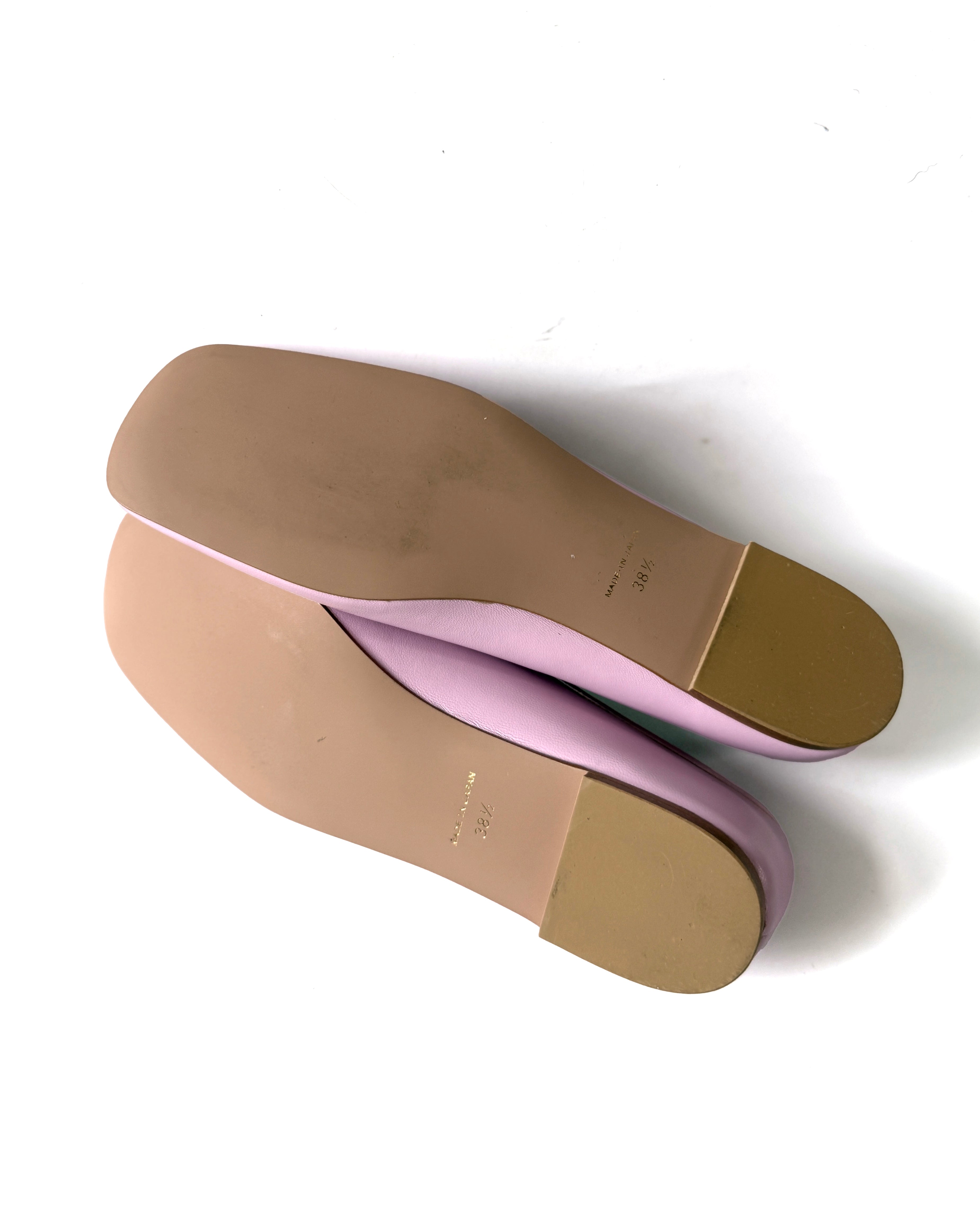 SAMPLE 23 - size 36.5