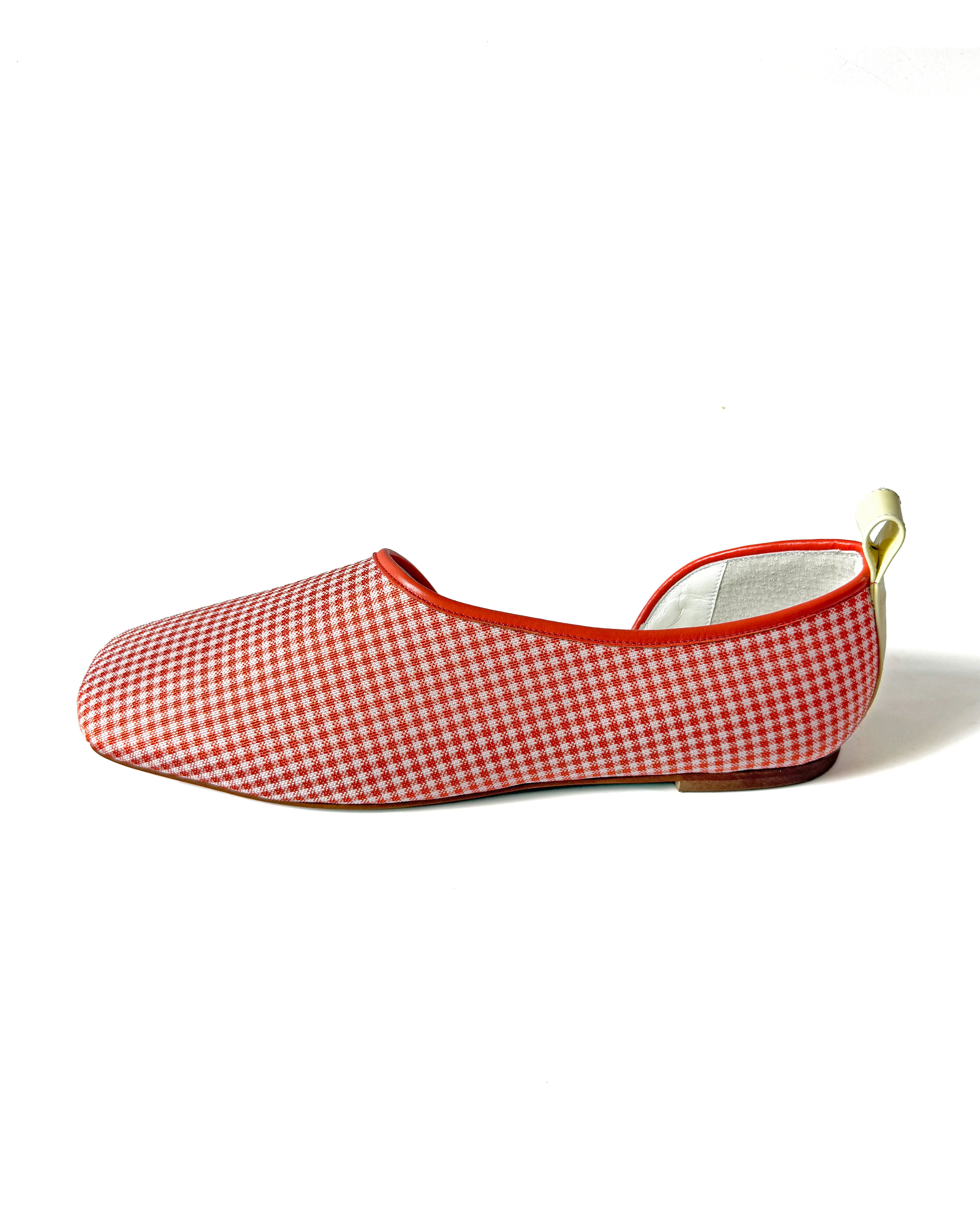 SAMPLE 33 - size 38
