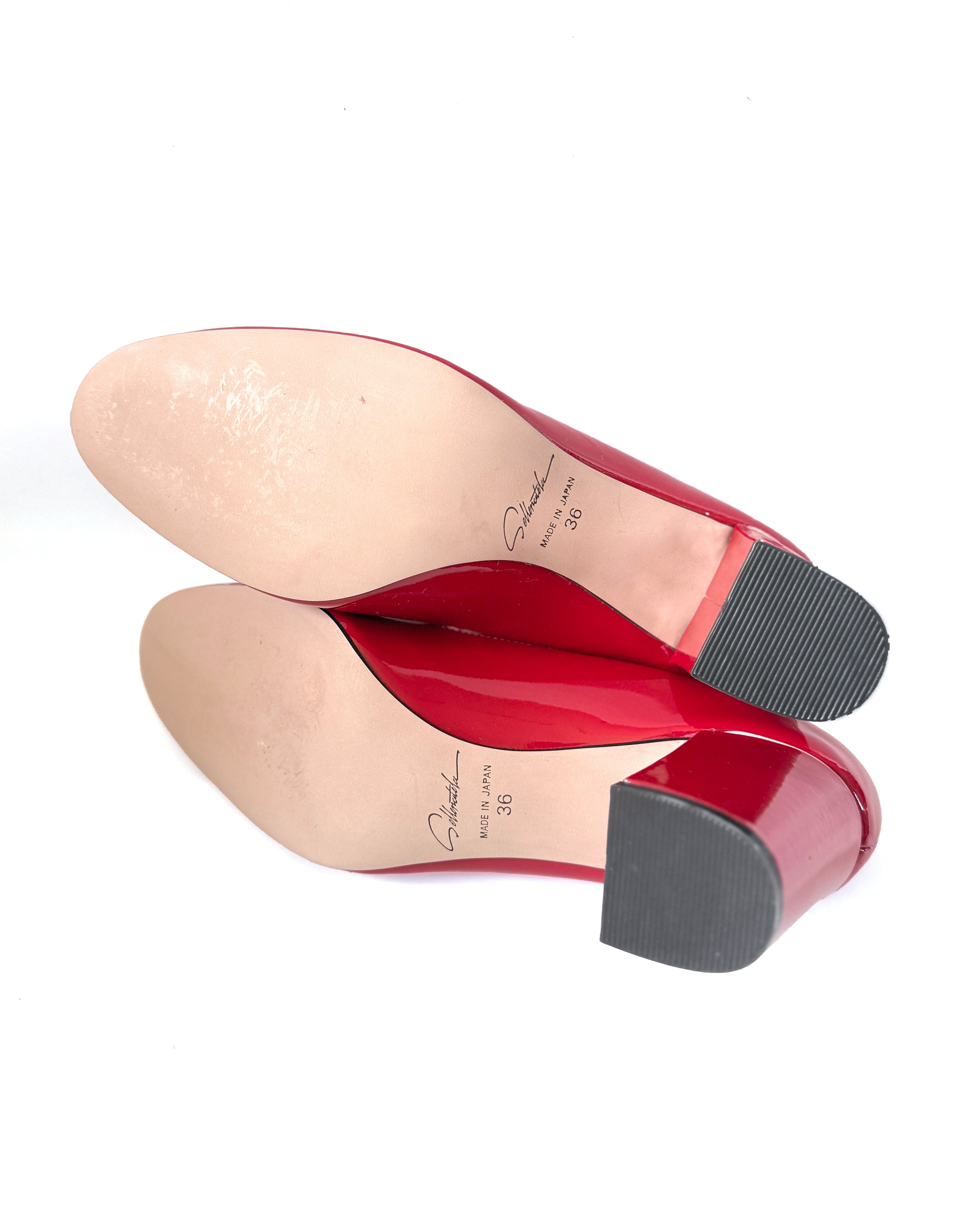 SAMPLE 37 - size 36