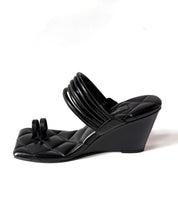 SAMPLE 40 - size 38
