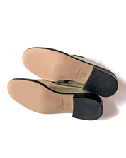 SAMPLE 43 - size 35.5