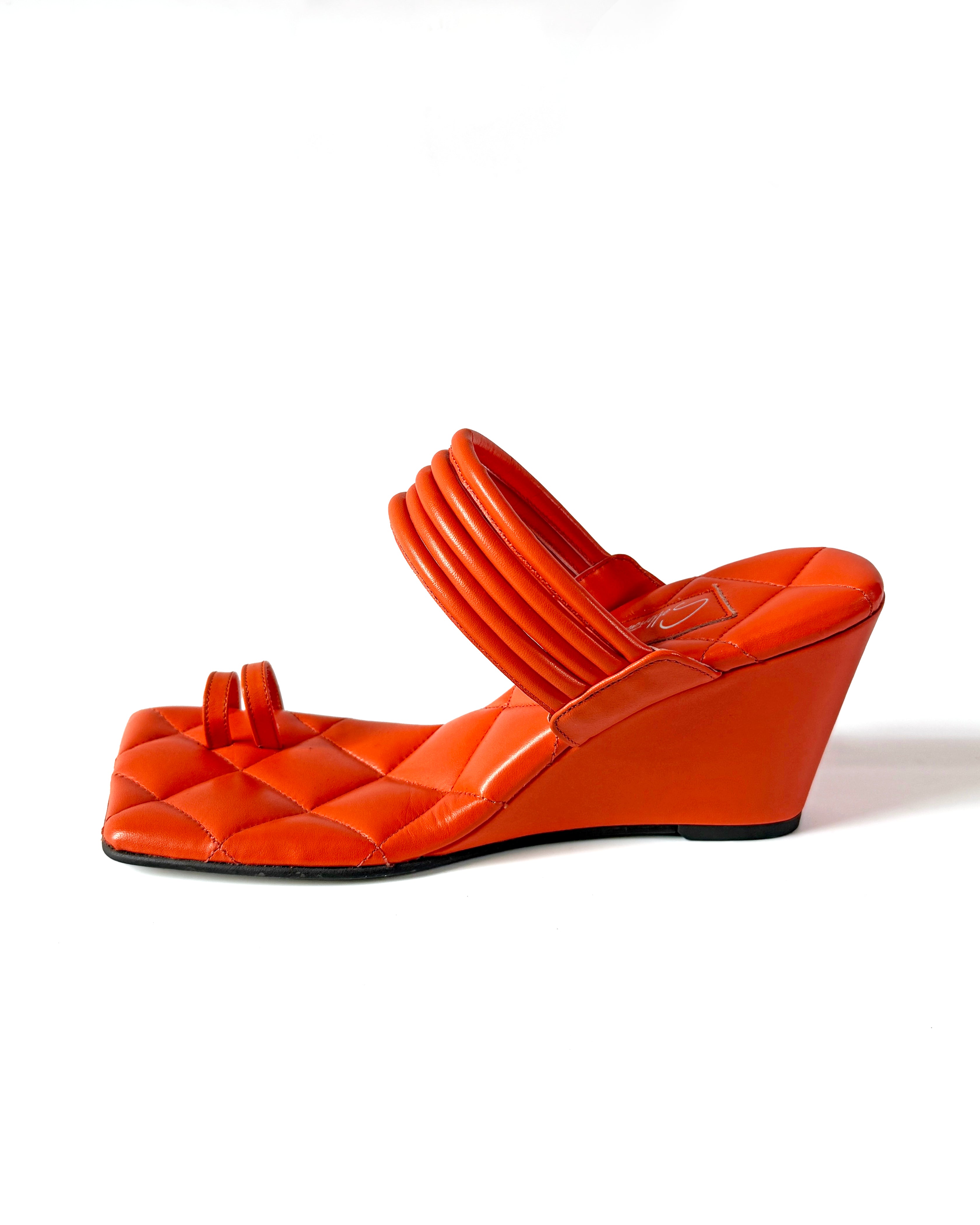 SAMPLE 44 - size 38
