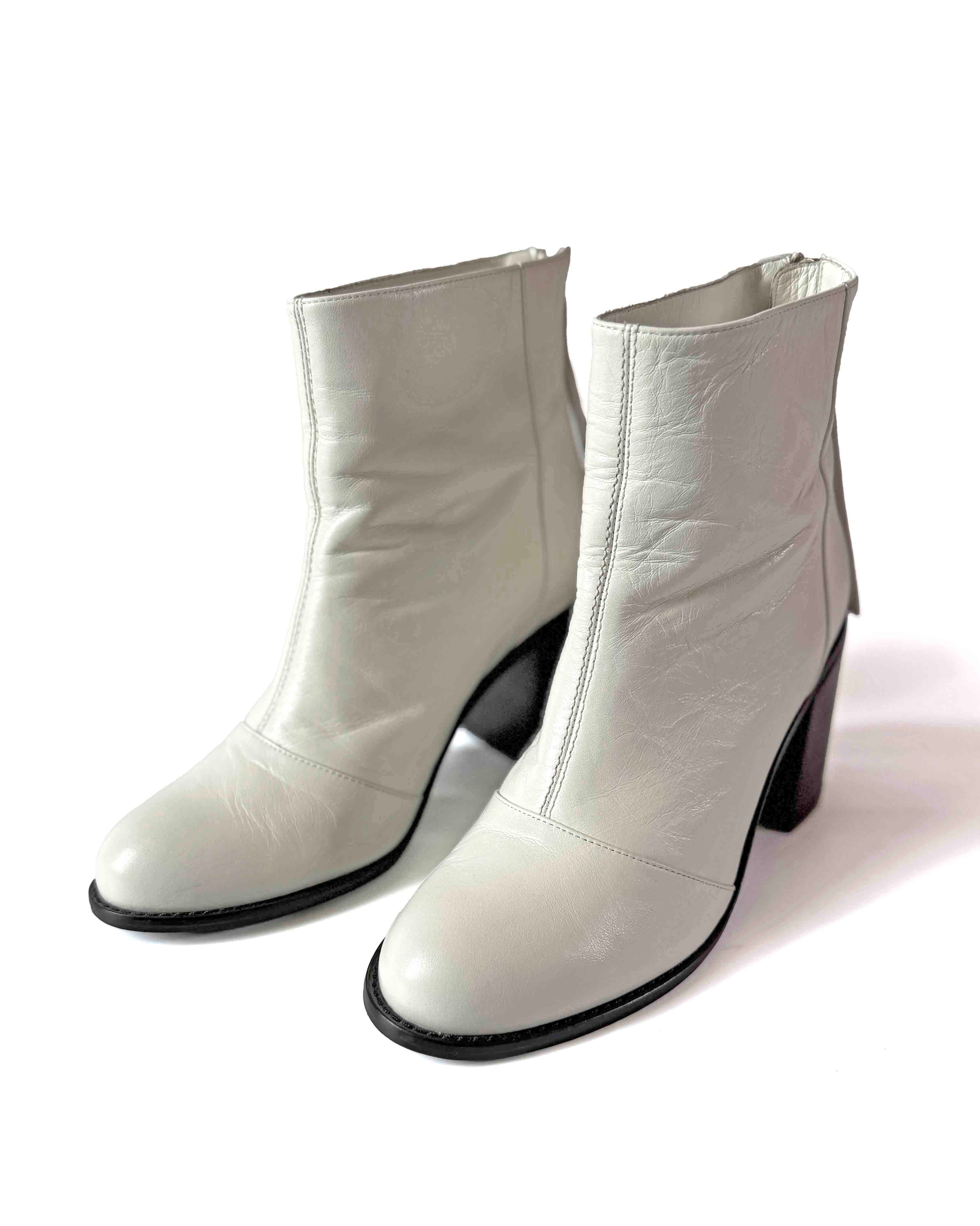 SAMPLE 46 - size 37