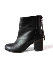 SAMPLE 47 - size 38